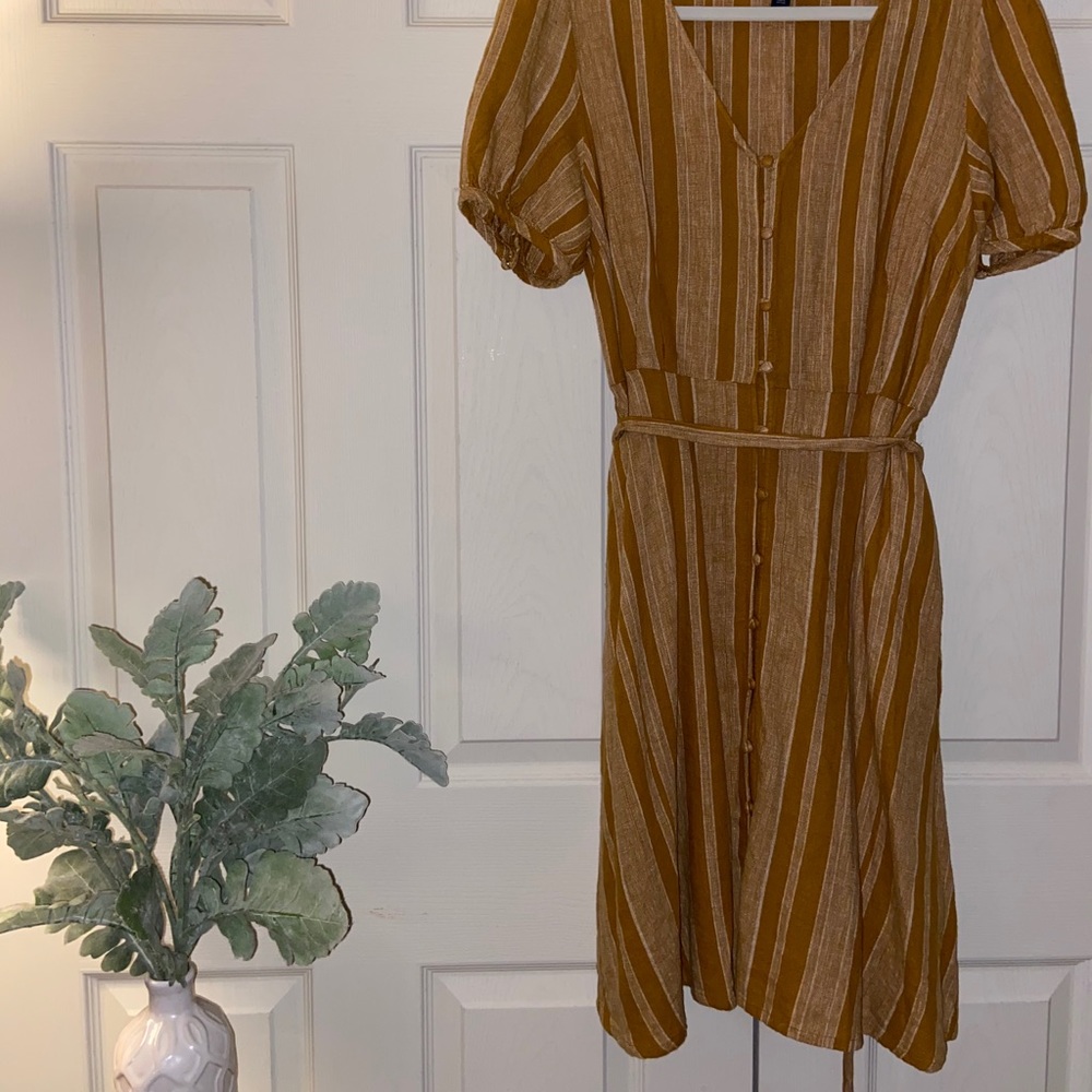 Dress with pockets